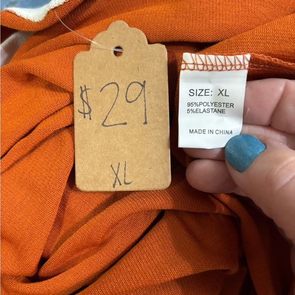 Color Block Long Sleeve Extra Long Top with Pockets - Picture 4 of 4